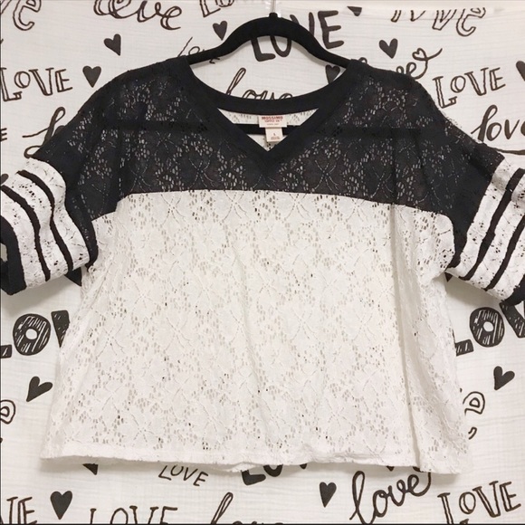 Mossimo Lace Crop Tee L - Picture 4 of 9